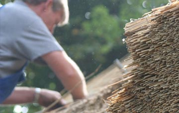 professional Staughton Moor thatchers